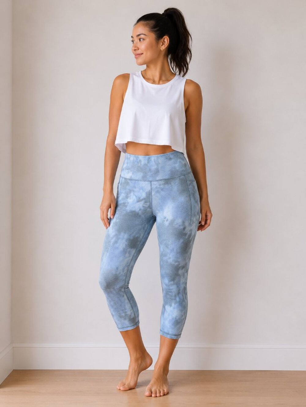 Athleta Gray Tie-Dye Capri Leggings